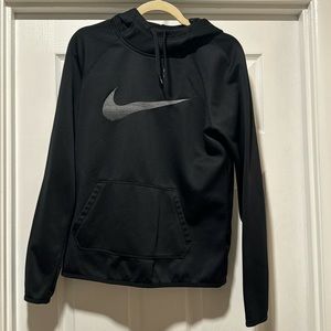 NIKE | EUC Women’s Therma Dri-Fit hooded sweatshirt black MEDIUM
